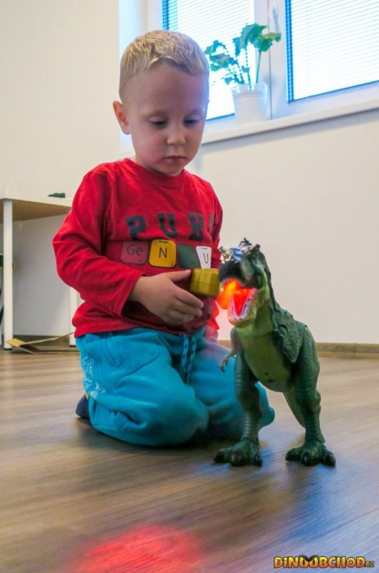 Tyrannosaurus Rex na dálkové ovládání se zvuky, světly a párou - Barva: Zelená